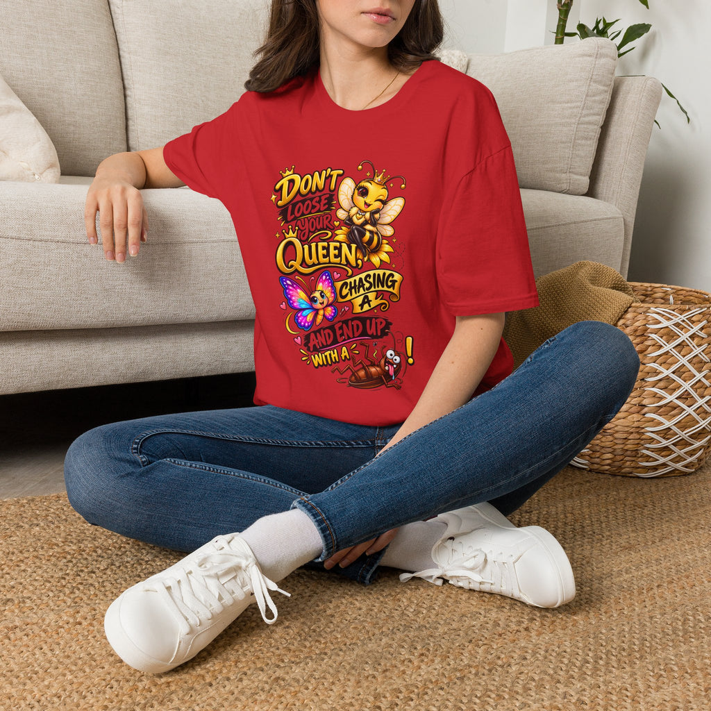 Don't Lose Your Queen Bee T-Shirt | Cute Bee Graphic Tee for Mom & Bee Lovers